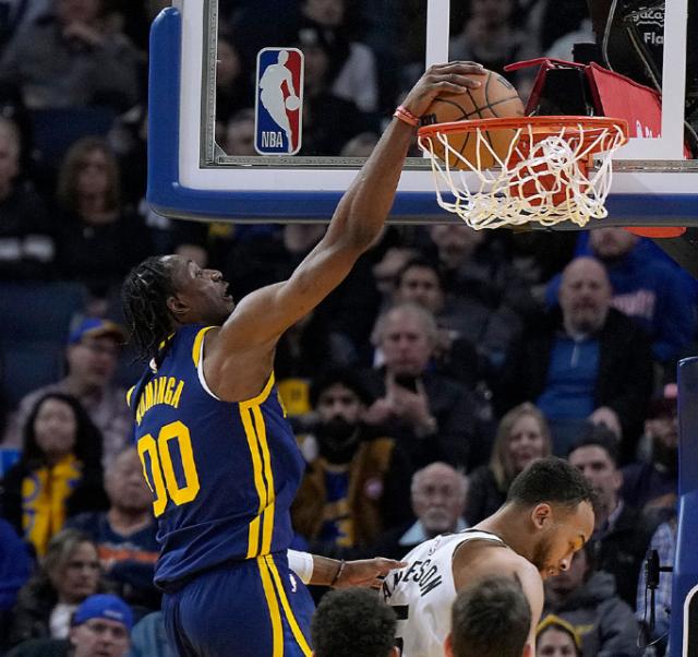 咪咕直播体育在线观看-【现场】勇士主场擒狼 汤普森成为金州最硬脊梁